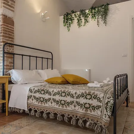 Il Sito Del Cantastorie-affitti Brevi Italia